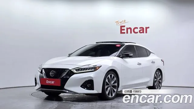 Nissan Maxima 2019 — photo 1