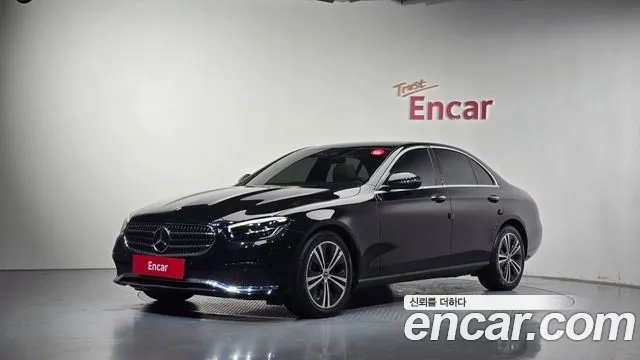 Mercedes-Benz E-Class 2021 — photo 1