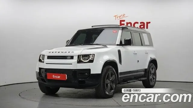 Land Rover Defender 2025 — photo 1