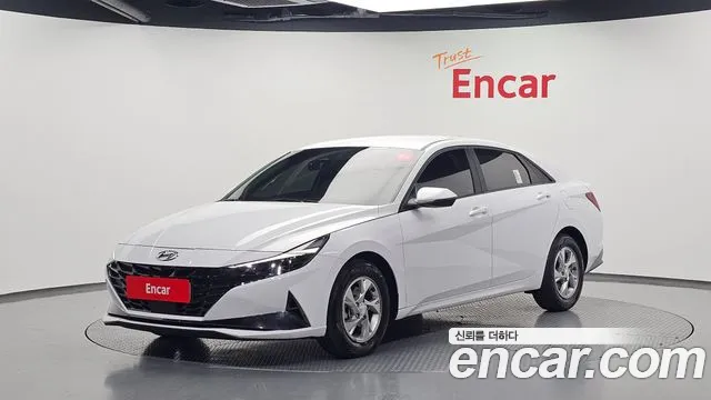 Hyundai AVANTE 2022 — photo 1