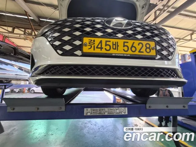 Hyundai Grandeur 2022 — photo 1