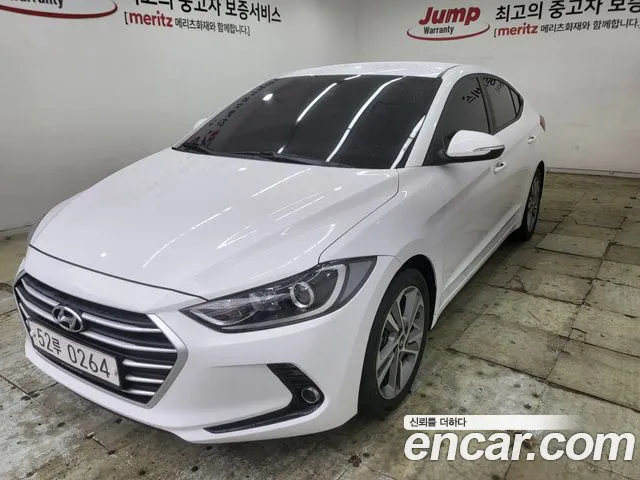 Hyundai AVANTE 2017 — photo 1