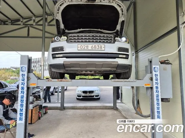 Land Rover Range Rover 2016 — photo 1