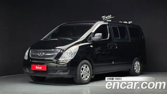 Hyundai Starex 2013 — photo 1