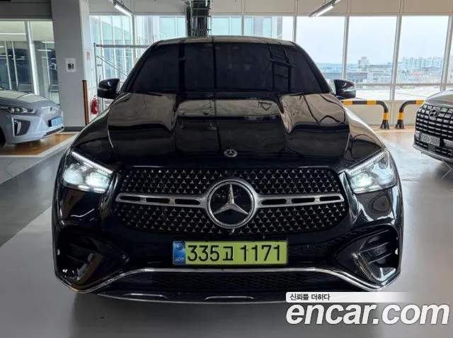 Mercedes-Benz GLE-Class 2025 — photo 1