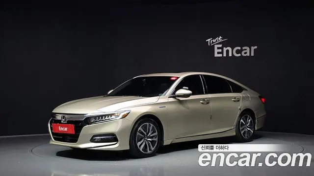Honda Accord 2019 — photo 1