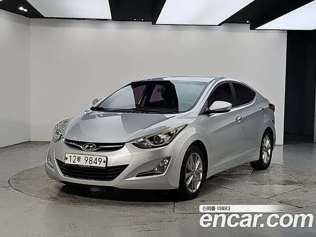 Hyundai AVANTE 2015 — photo 1