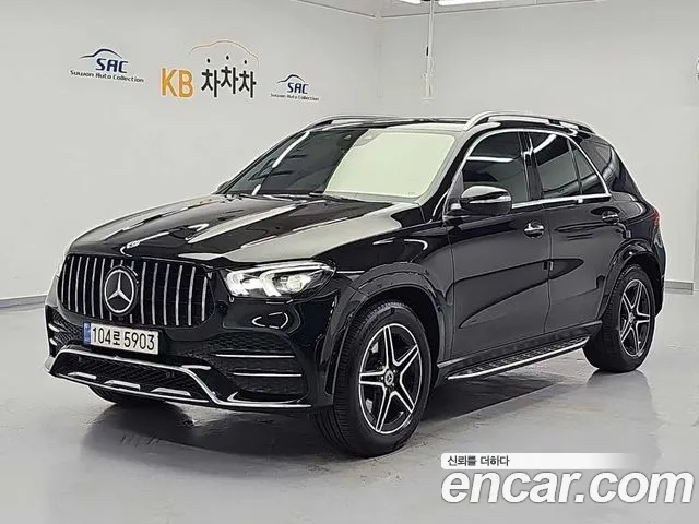 Mercedes-Benz GLE-Class 2020 — photo 1
