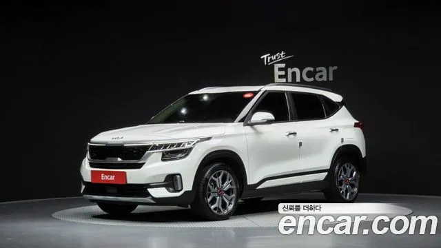 Kia Seltos 2023 — photo 1