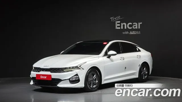 Kia K5 2023 — photo 1