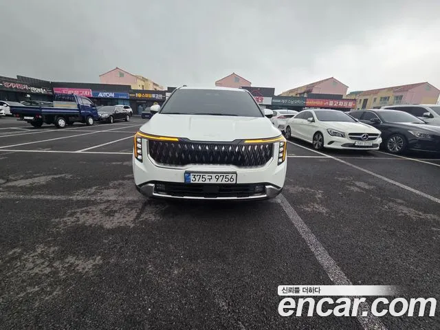 Kia Canival 2024 — photo 1