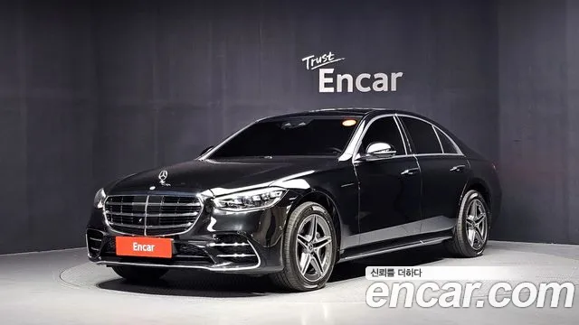 Mercedes-Benz S-Class 2022 — photo 1