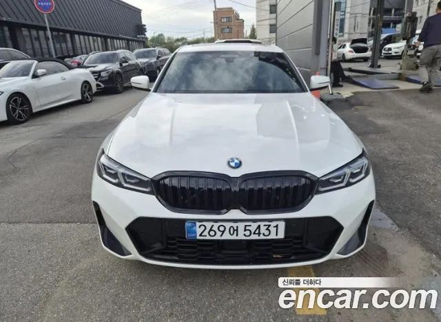 BMW 3-Series 2026 — photo 1