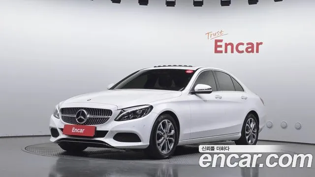 Mercedes-Benz C-Class 2017 — photo 1