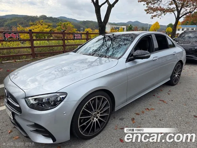 Mercedes-Benz E-Class 2023 — photo 1
