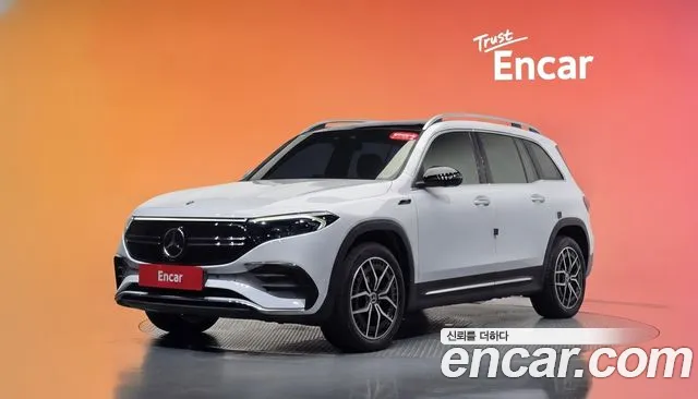 Mercedes-Benz EQB 2022 — photo 1