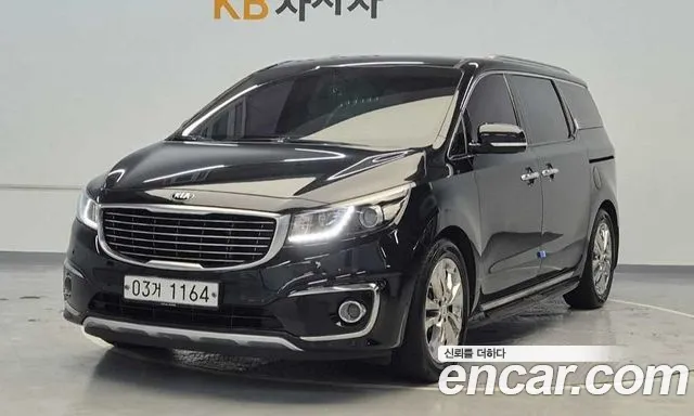 Kia Canival 2017 — photo 1