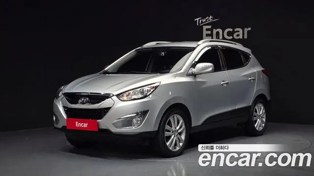 Hyundai Tucson 2011 — photo 1