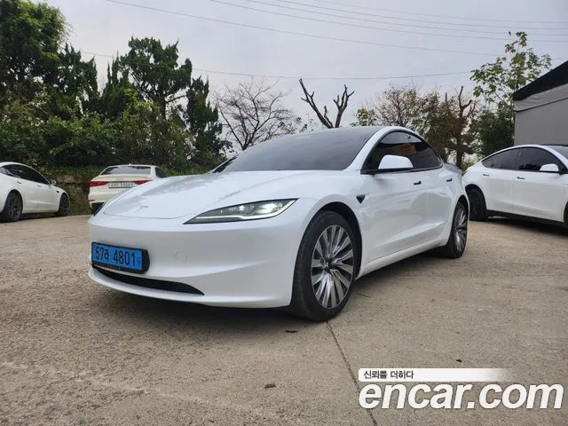 Tesla Model 3 2024 — photo 1