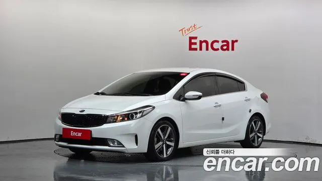 Kia K3 2017 — photo 1