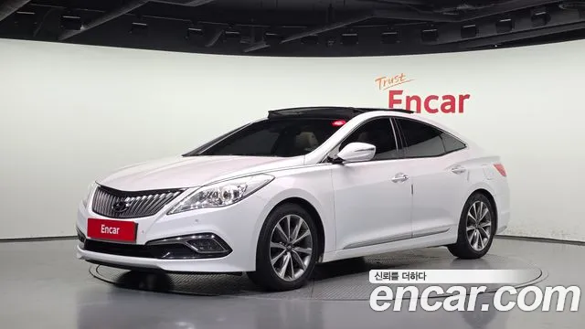 Hyundai Grandeur 2016 — photo 1