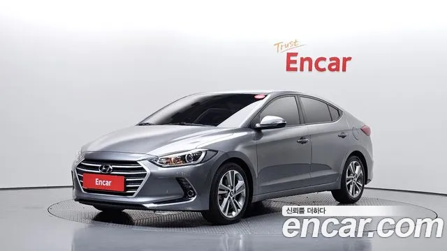 Hyundai AVANTE 2018 — photo 1