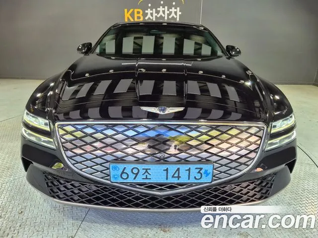 Genesis G80 2022 — photo 1