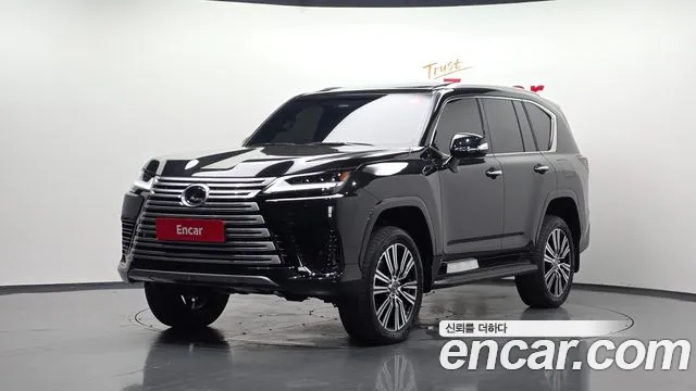 Lexus LX 2026 — photo 1