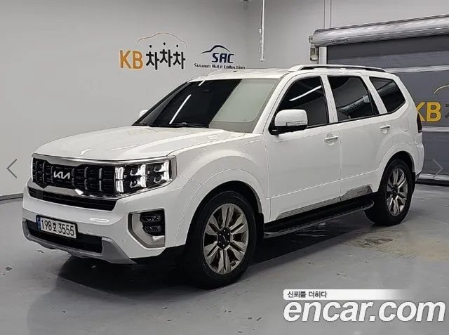 Kia Mohave 2023 — photo 1