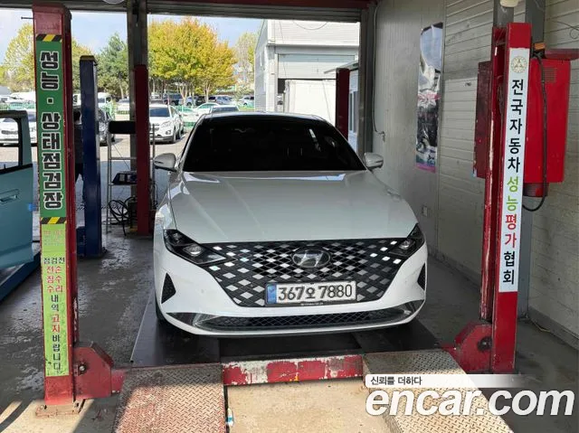 Hyundai Grandeur 2021 — photo 1