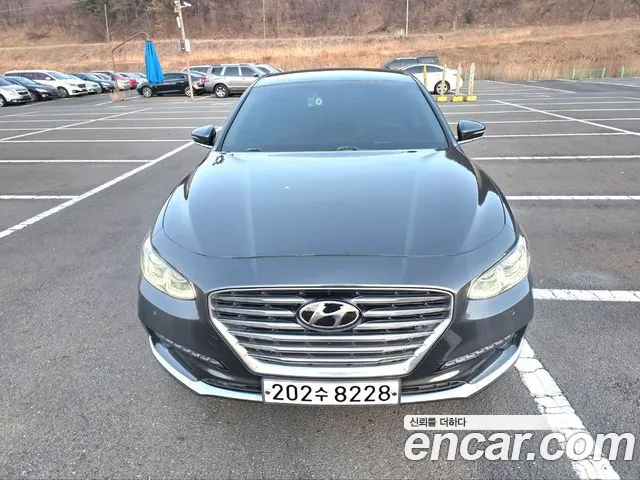 Hyundai Grandeur 2019 — photo 1