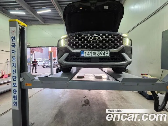 Hyundai Santafe 2023 — photo 1