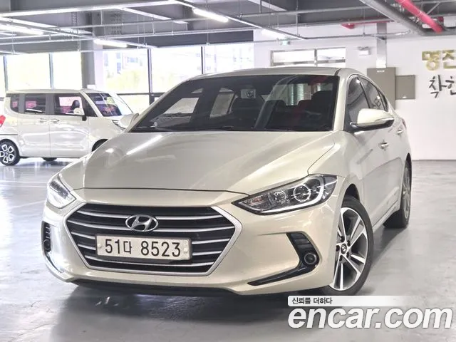 Hyundai AVANTE 2018 — photo 1