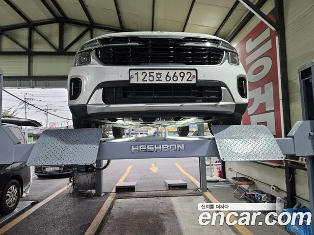 Kia Seltos 2023 — photo 1