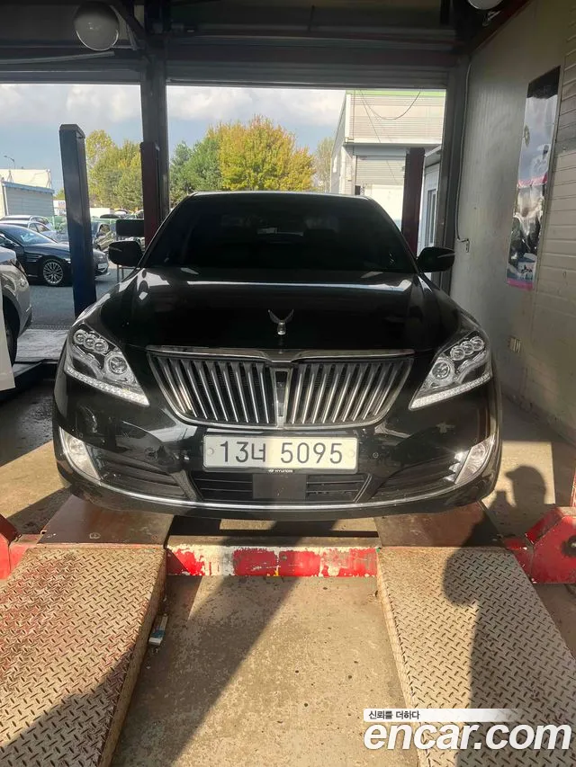 Hyundai Equus 2013 — photo 1