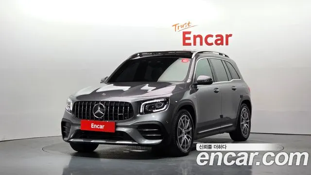 Mercedes-Benz GLB-Class 2021 — photo 1