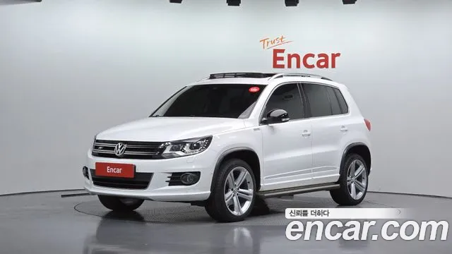 Volkswagen Tiguan 2012 — photo 1