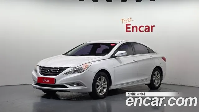 Hyundai Sonata 2012 — photo 1