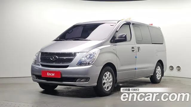 Hyundai Starex 2014 — photo 1
