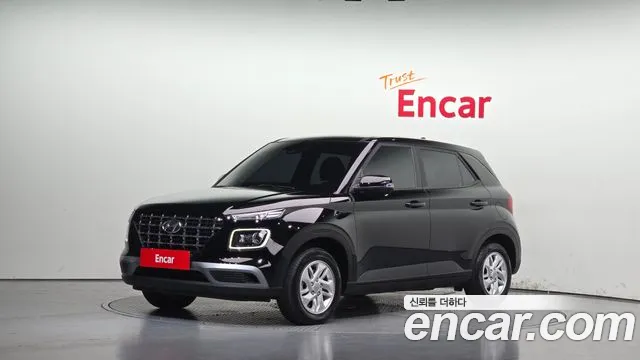 Hyundai Venue 2022 — photo 1