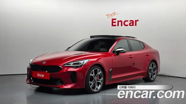 Kia Stinger 2018 — photo 1