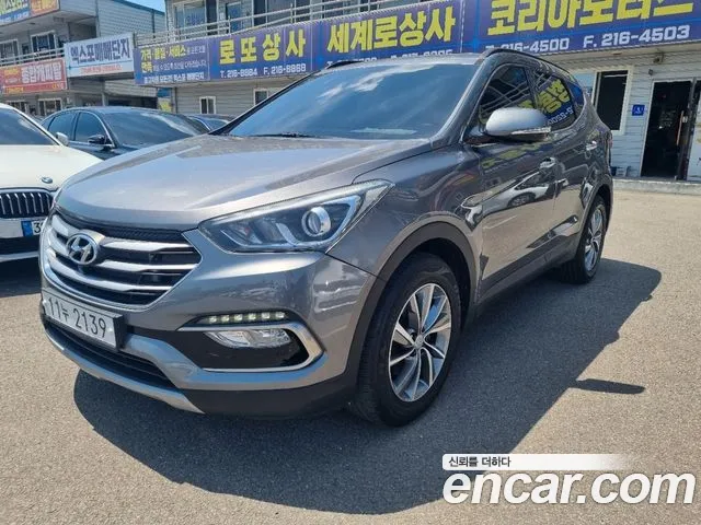 Hyundai Santafe 2016 — photo 1