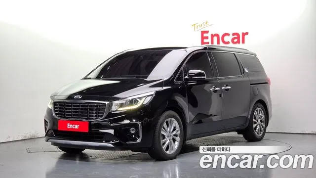 Kia Canival 2020 — photo 1