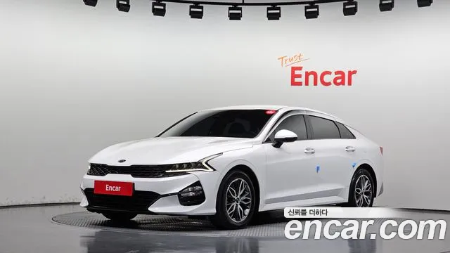 Kia K5 2020 — photo 1