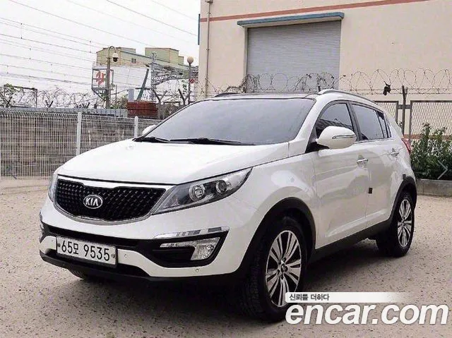 Kia Sportage 2015 — photo 1