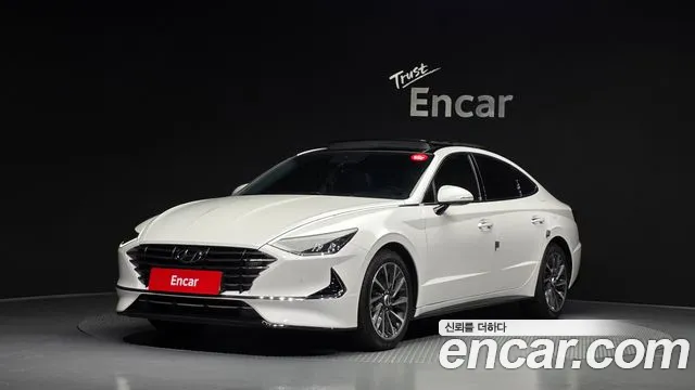 Hyundai Sonata 2022 — photo 1