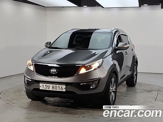 Kia Sportage 2015 — photo 1