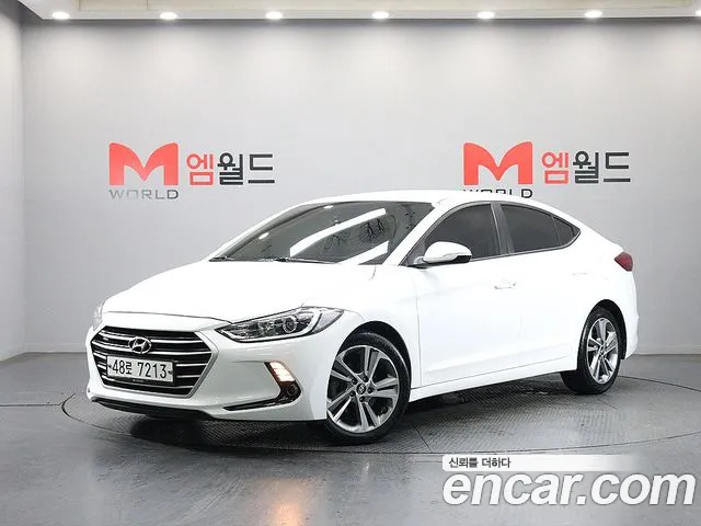 Hyundai AVANTE 2018 — photo 1