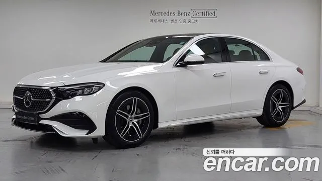 Mercedes-Benz E-Class 2026 — photo 1