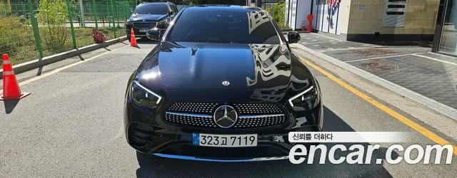 Mercedes-Benz E-Class 2022 — photo 1